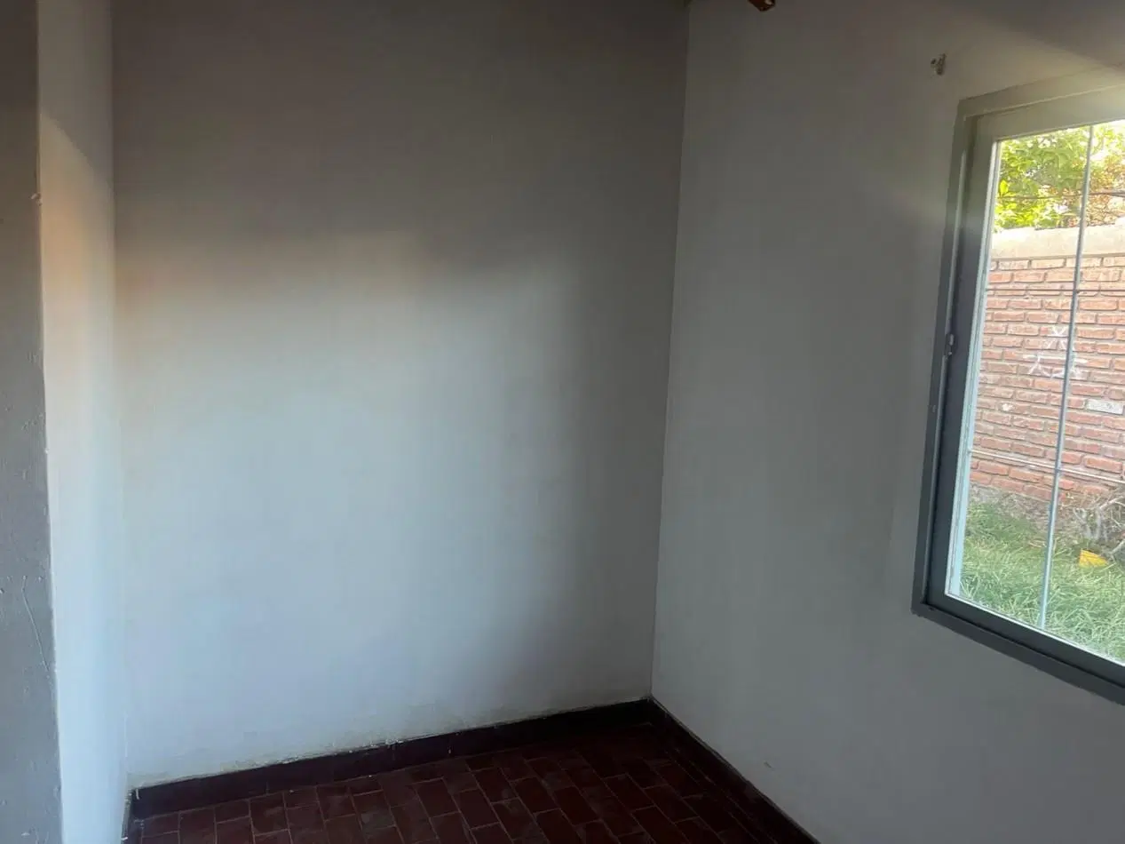GREENWOOD INMOBILIARIA ALQUILA CASA EN MAIPU - B° AGUA Y ENERGIA 3