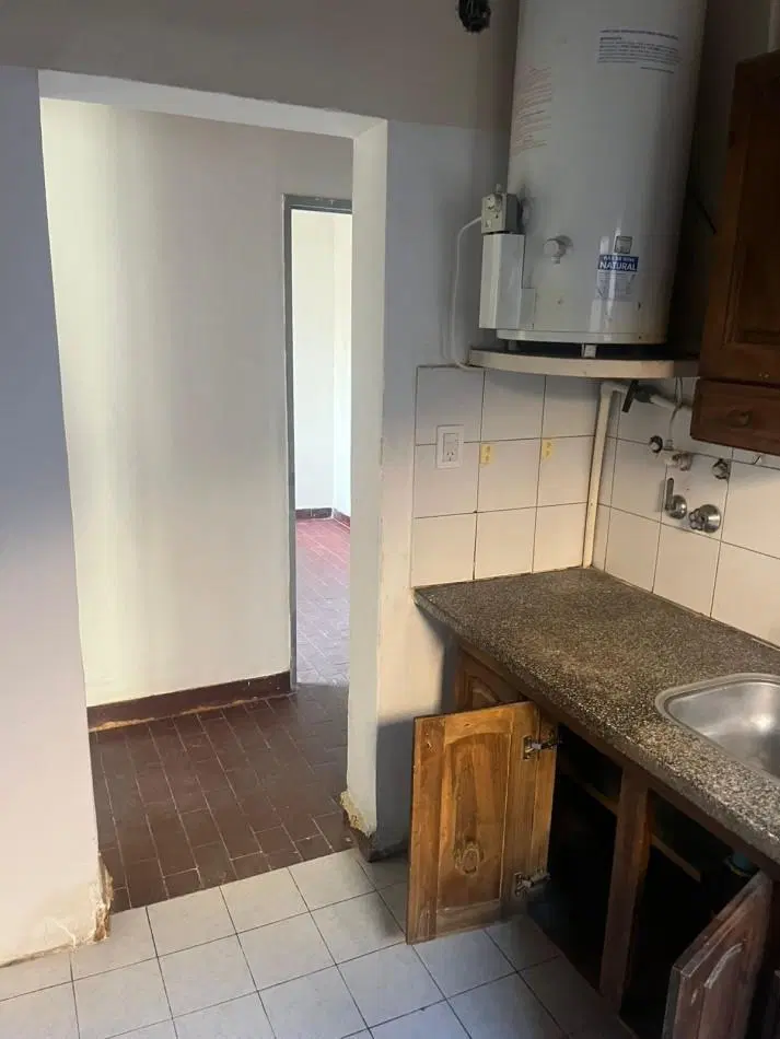 GREENWOOD INMOBILIARIA ALQUILA CASA EN MAIPU - B° AGUA Y ENERGIA 1