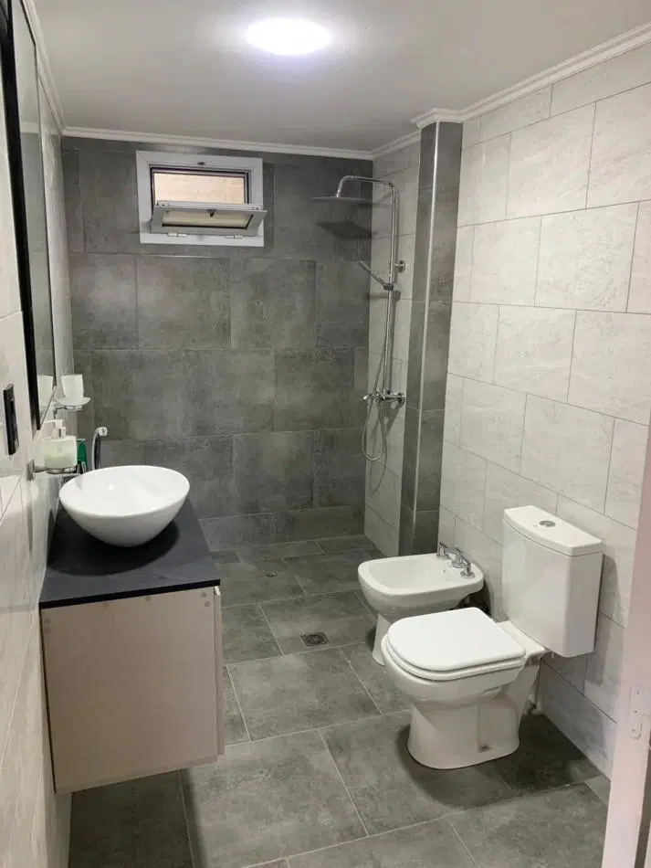 GREENWOOD INMOBILIARIA VENDE CASA A ESTRENAR B° ATAMISQUE EN VISTALBA LUJAN 5