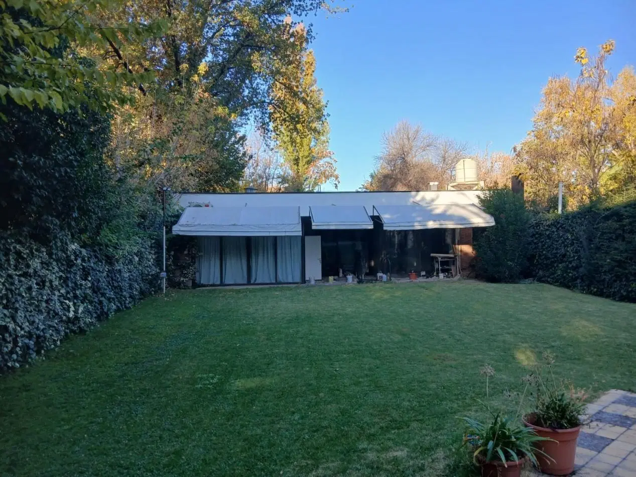 GREENWOOD INMOBILIARIA ALQUILA Casa en - Chacras de Coria 3