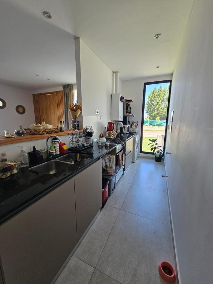Foto de GREENWOOD INMOBILIARIA ALQUILA CASA AMOBLADA - BARRIO PRIVADO PORTILLO DE TERRADA, imagen 3