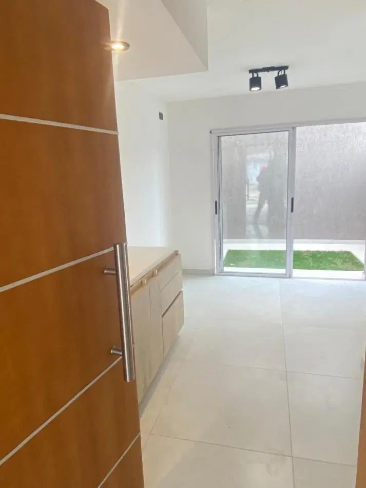 GREENWOOD INMOBILIARIA VENDE DUPLEX A ESTRENAR EN MAIPU 3