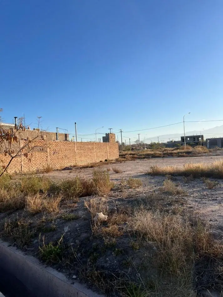 GREENWOOD INMOBILIARIA VENDE LOTE EN PERDRIEL 5
