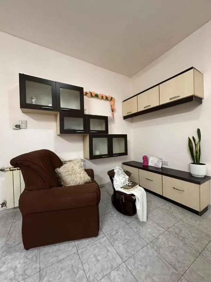 DEPARTAMENTO SEMI-AMOBLADO 3