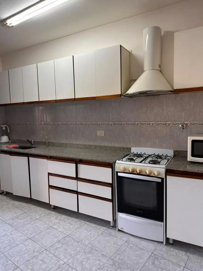 DEPARTAMENTO SEMI-AMOBLADO 4