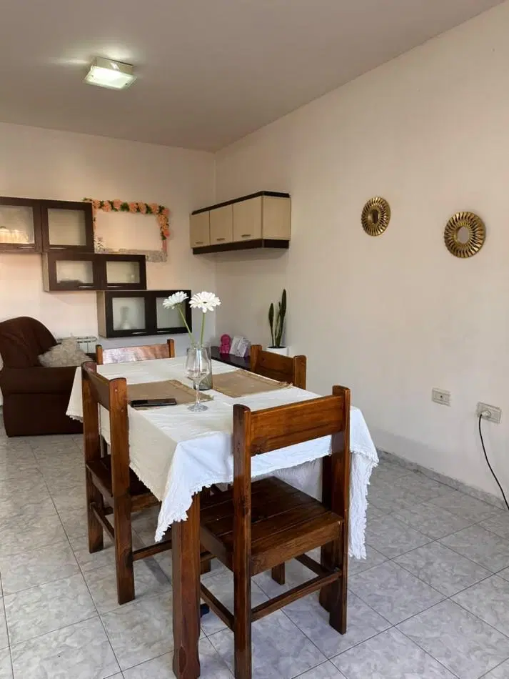 DEPARTAMENTO SEMI-AMOBLADO 2
