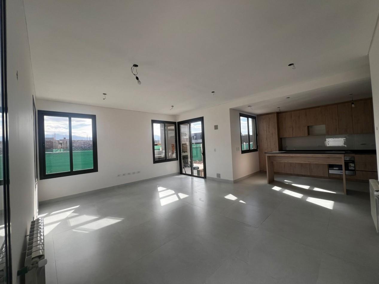 Foto de Casa de categoria en Barrio Privado Alma Gardenia - Lujan de Cuyo, imagen 3