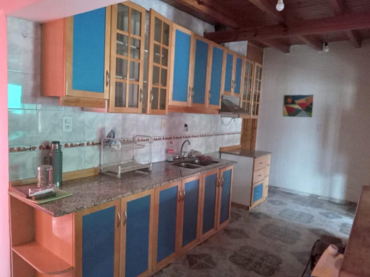 Foto de CASA + DEPARTAMENTO INDEPENDIENTE EN ESQUINA — Barrio Trinidad, Perdriel, imagen 3