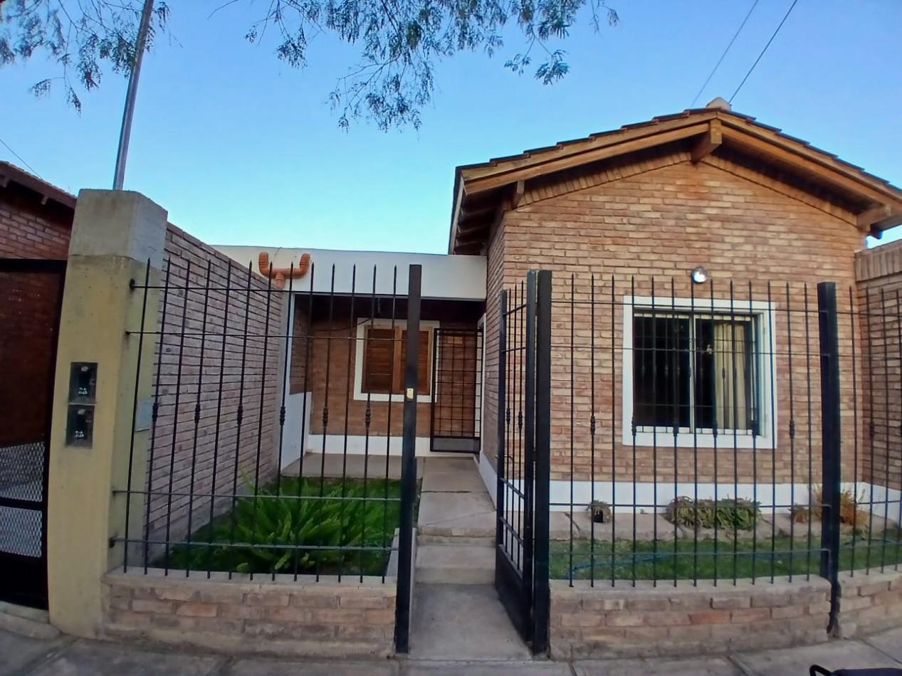 Foto de GREENWOOD INMOBILIARIA VENDE CASA EN BARRIO NATANIA, imagen 1