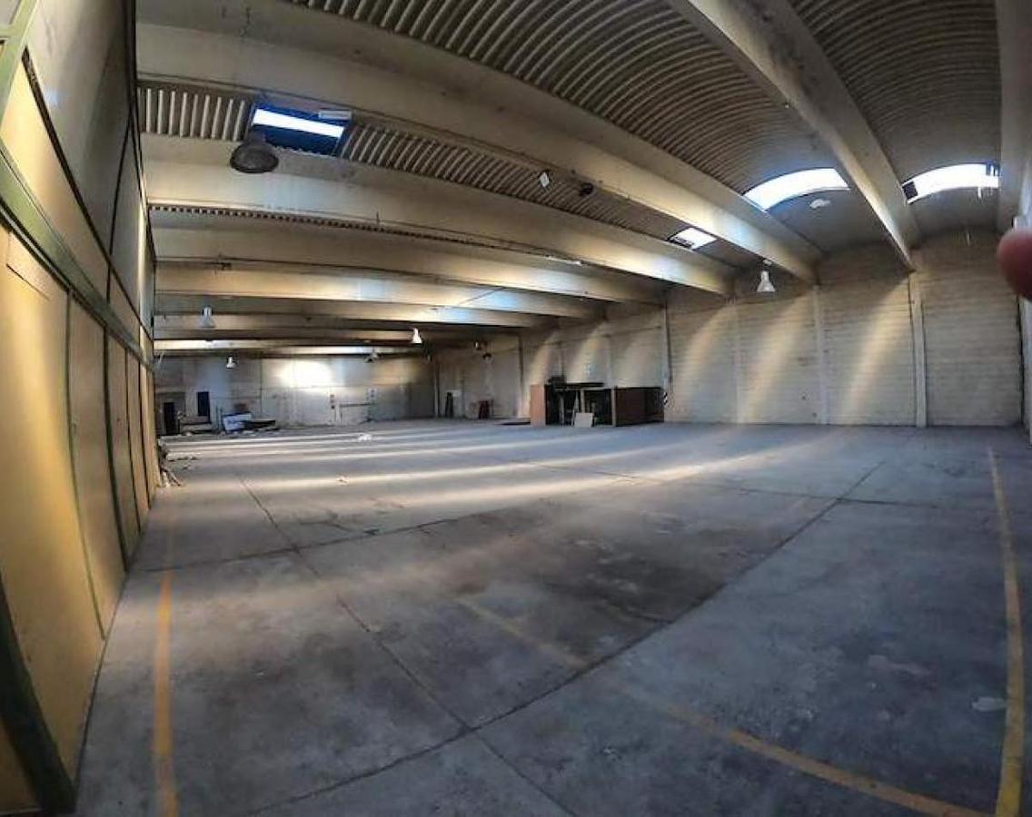 Foto de VENTA DE GALPONES CON SALONES COMERCIALES (fraccionado o completo), imagen 5