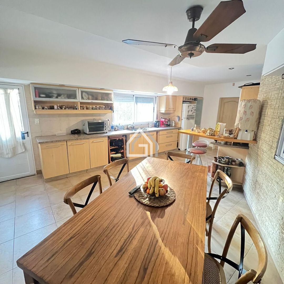 Foto de Casa en VENTA - Semicéntrica, imagen 2