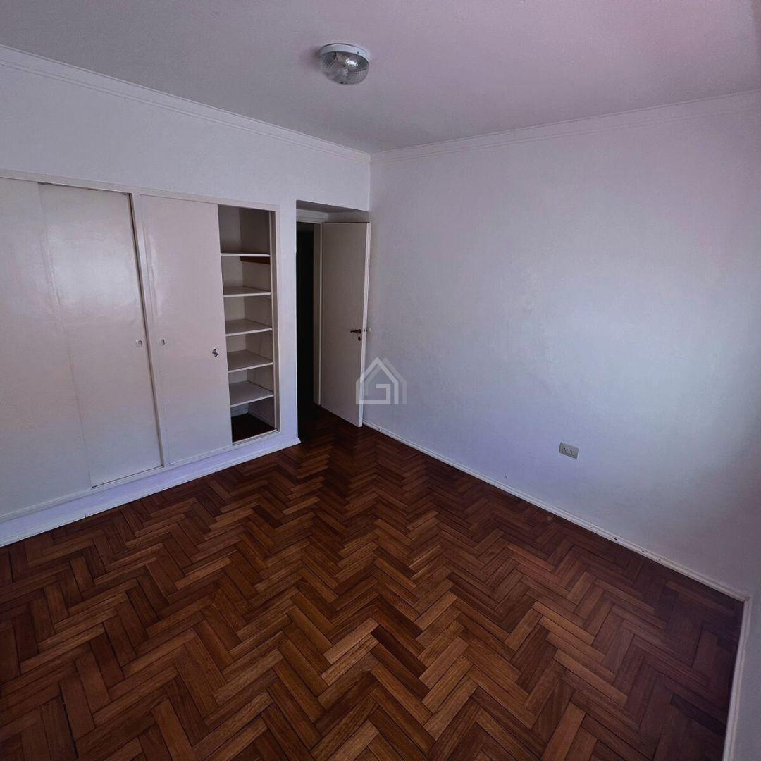 Foto de Departamento en VENTA - Av. Bolivar 100. 3 habitaciones, imagen 2