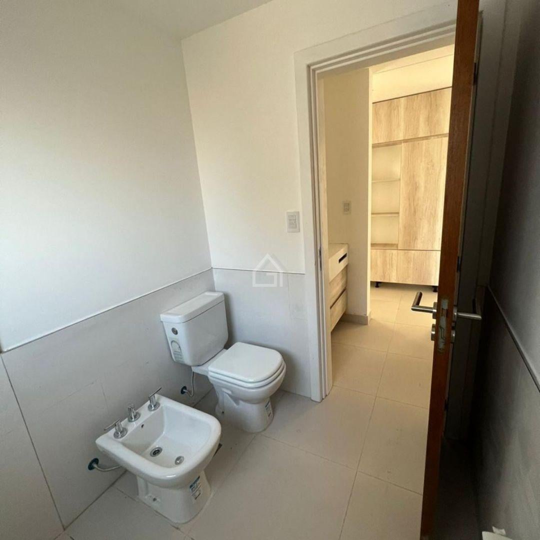 Foto de Departamentos en VENTA Chacabuco 800. 1 Dormitorio. Tandil, imagen 3