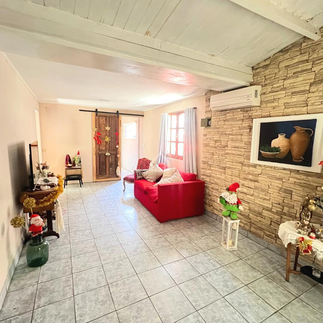 Foto de Casa en VENTA Moreno y Arana, imagen 2