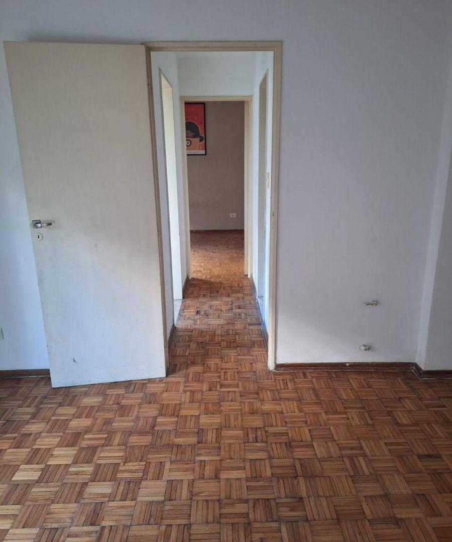 Foto de LINDISIMO DOS AMBIENTES AL FRENTE EN ESQUINA, LUZ Y SOL, LIVING Y DORM, imagen 4