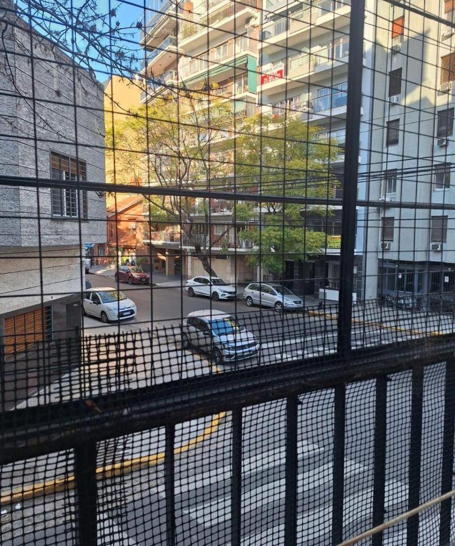 Foto de LINDISIMO DOS AMBIENTES AL FRENTE EN ESQUINA, LUZ Y SOL, LIVING Y DORM, imagen 1