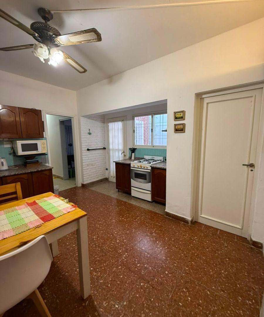 Foto de Alquiler casa de 4 dormitorios, cochera en Barrio Observatorio, imagen 3