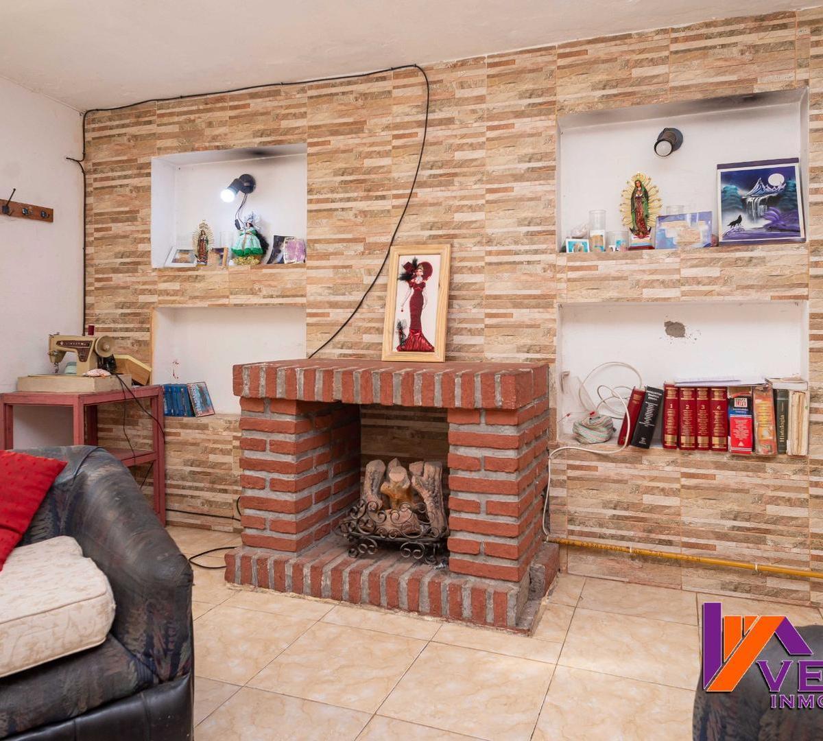 Barrio Santa Lucia - Casa en Venta - Zona Oeste 2