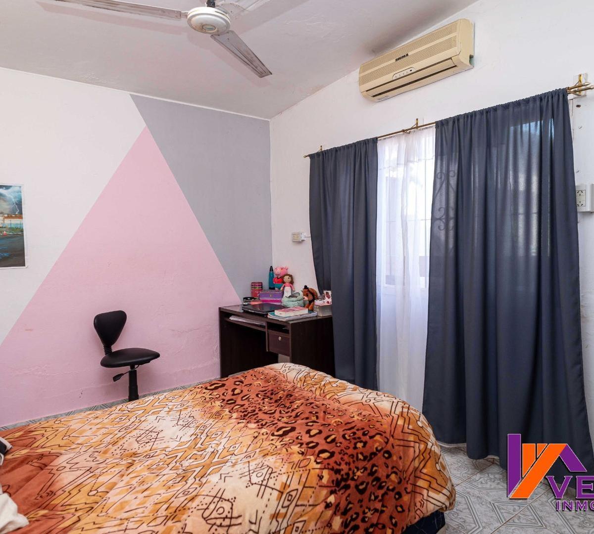 Barrio Santa Lucia - Casa en Venta - Zona Oeste 5