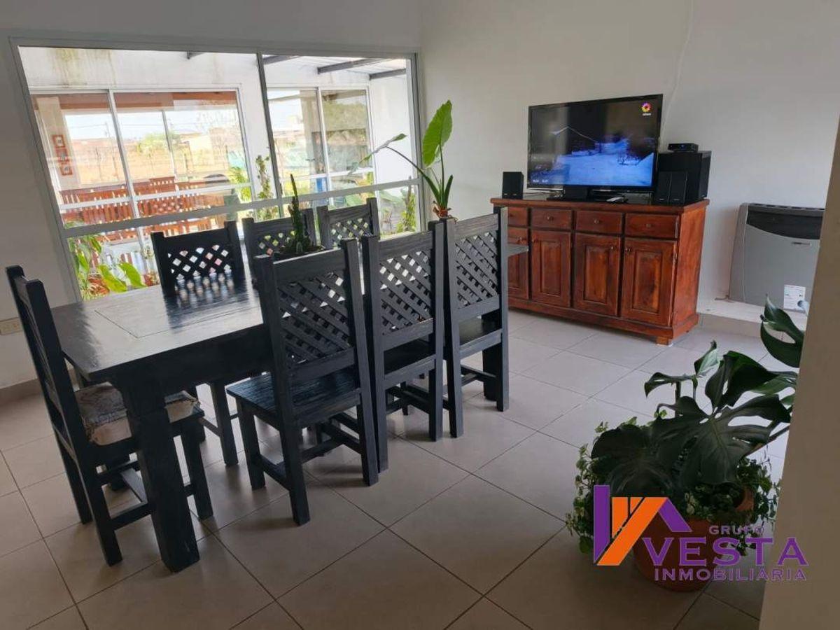 Foto de SOLARES DE ORTIZ-Casa-venta-4 dormitorios-piscina-La silleta- Rosario, imagen 3