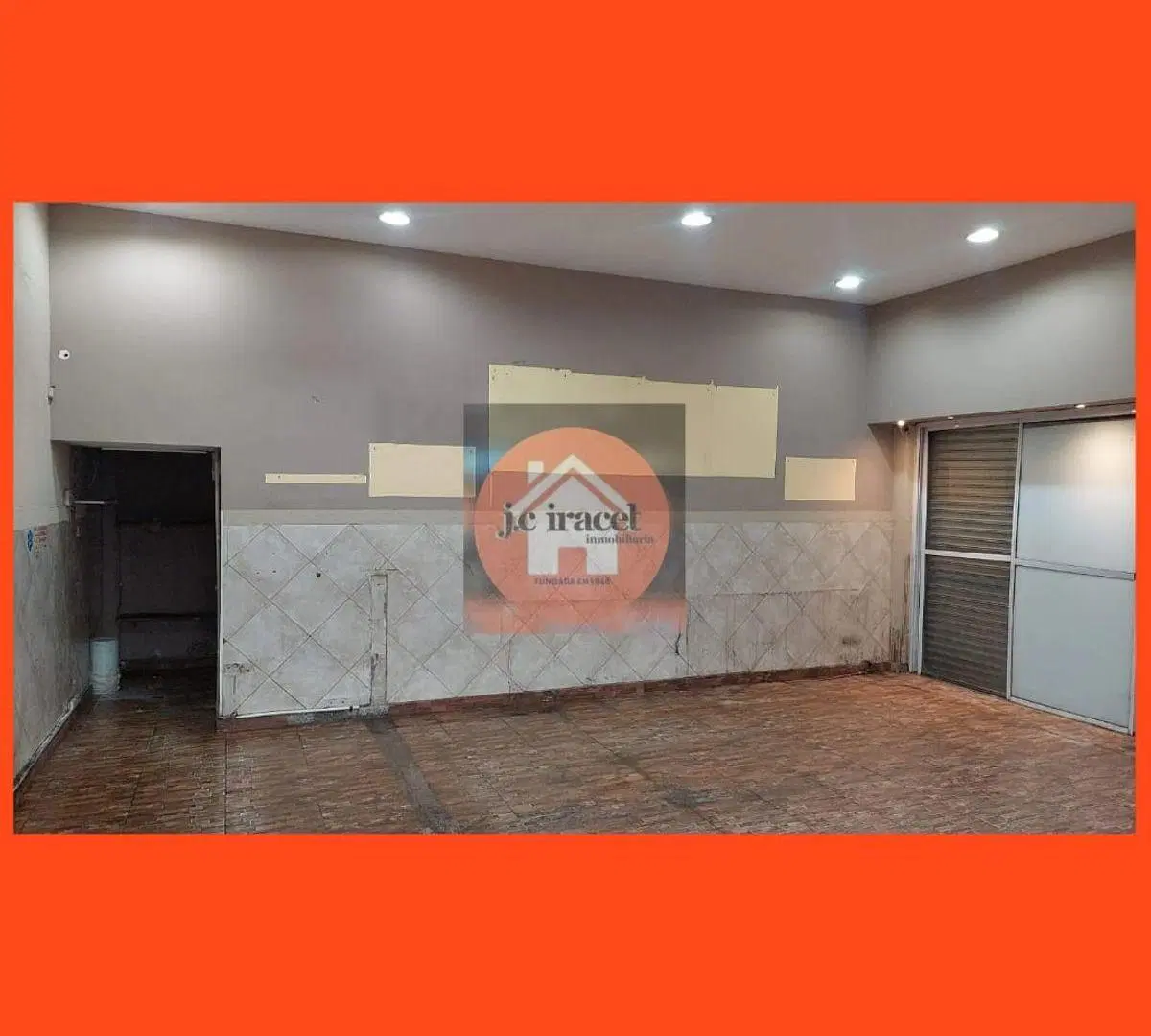 OPORTUNIDAD Local en ESQUINA sobre chavarria y santa cruz!!!1 3