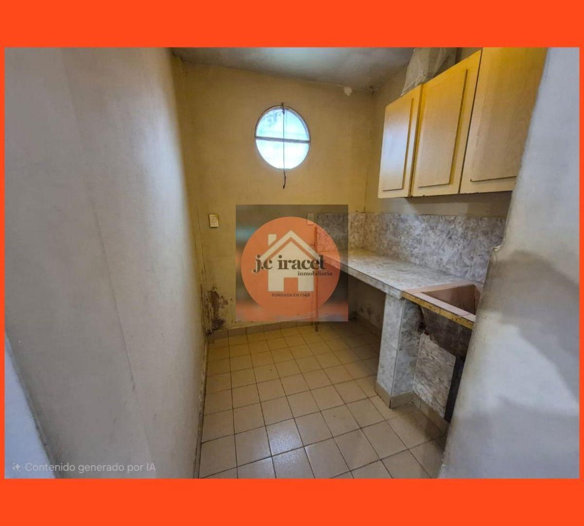 Foto de OPORTUNIDAD ÚNICA ️CASA sobre la calle José Ignacio Pujol 196, La, imagen 2