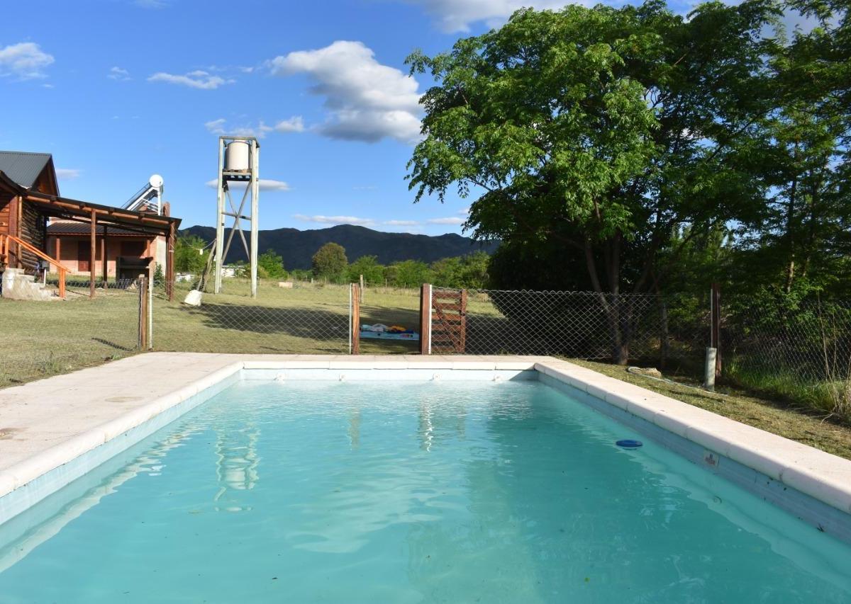 Vendo Cabaña con Pileta en Los Reartes 4