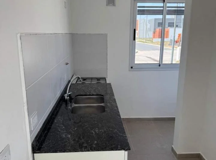 Alquilo duplex 2 dormitorios en rincones de manantiales (barrio cerrado con seguridad) 3