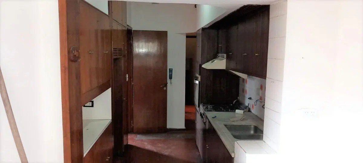 Alquilo Amplia Casa Alberdi 3