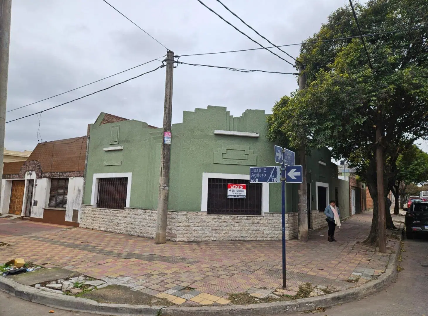 Vendo Excelente Esquina B Gral. Bustos 1