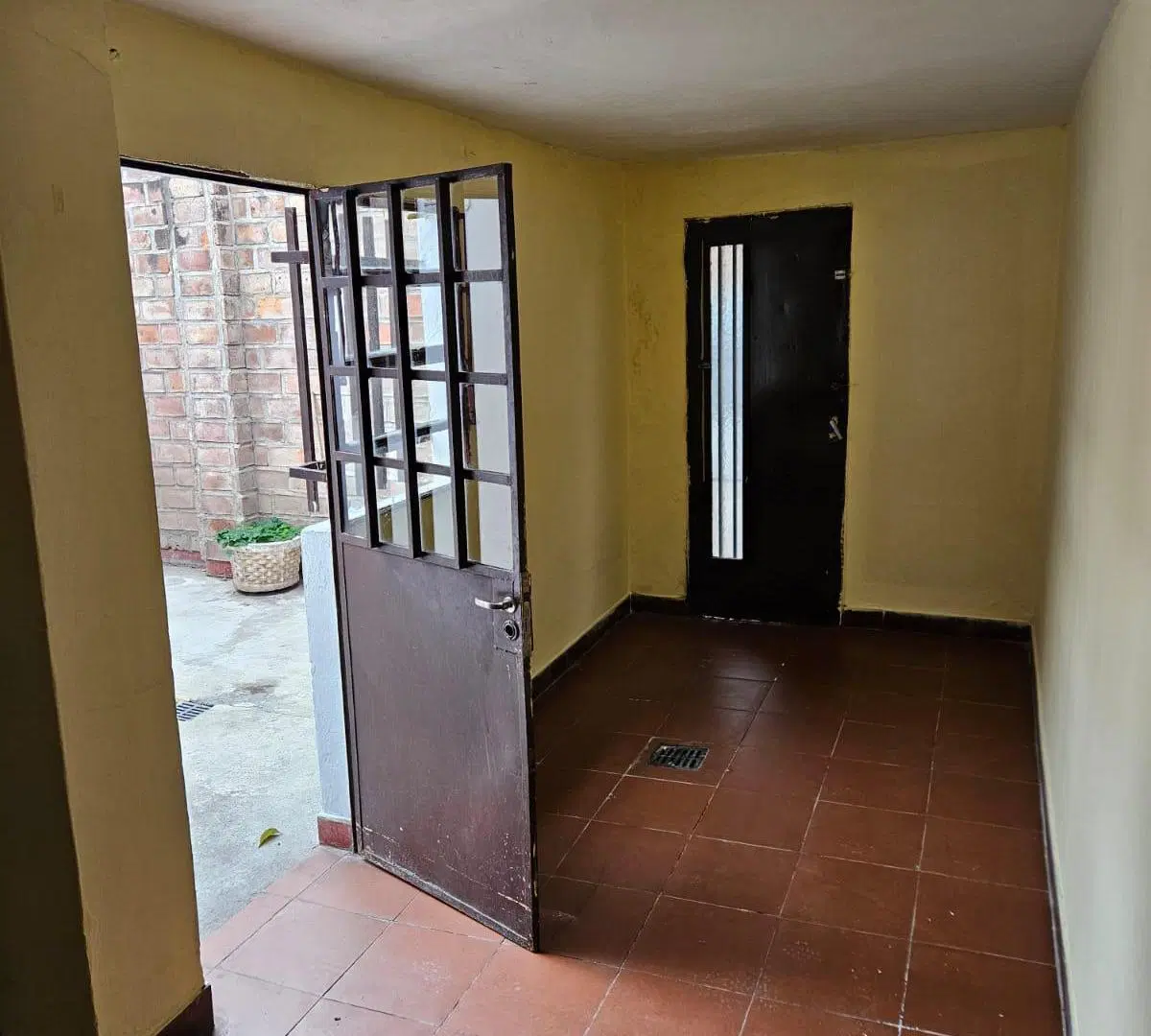 Vendo Excelente Esquina B Gral. Bustos 8