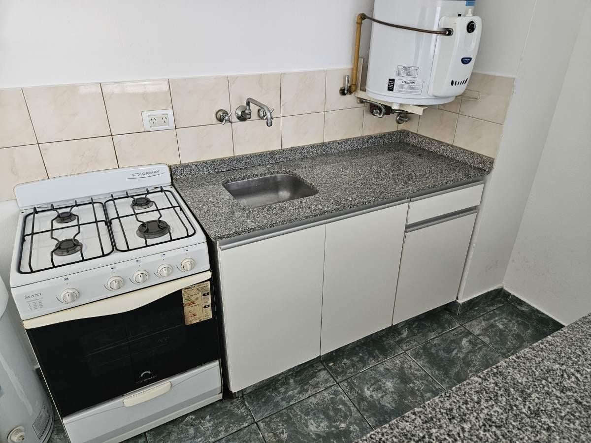 Foto de Alquilo Depto. 1 Dorm. a metros de Hospital Córdoba, imagen 2