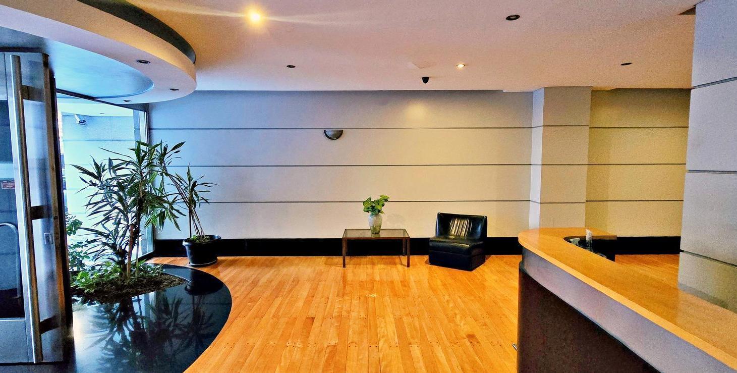 Foto de Alquiler – Departamento amoblado exclusivo 2 amb c/ balcón aterrazado, imagen 3