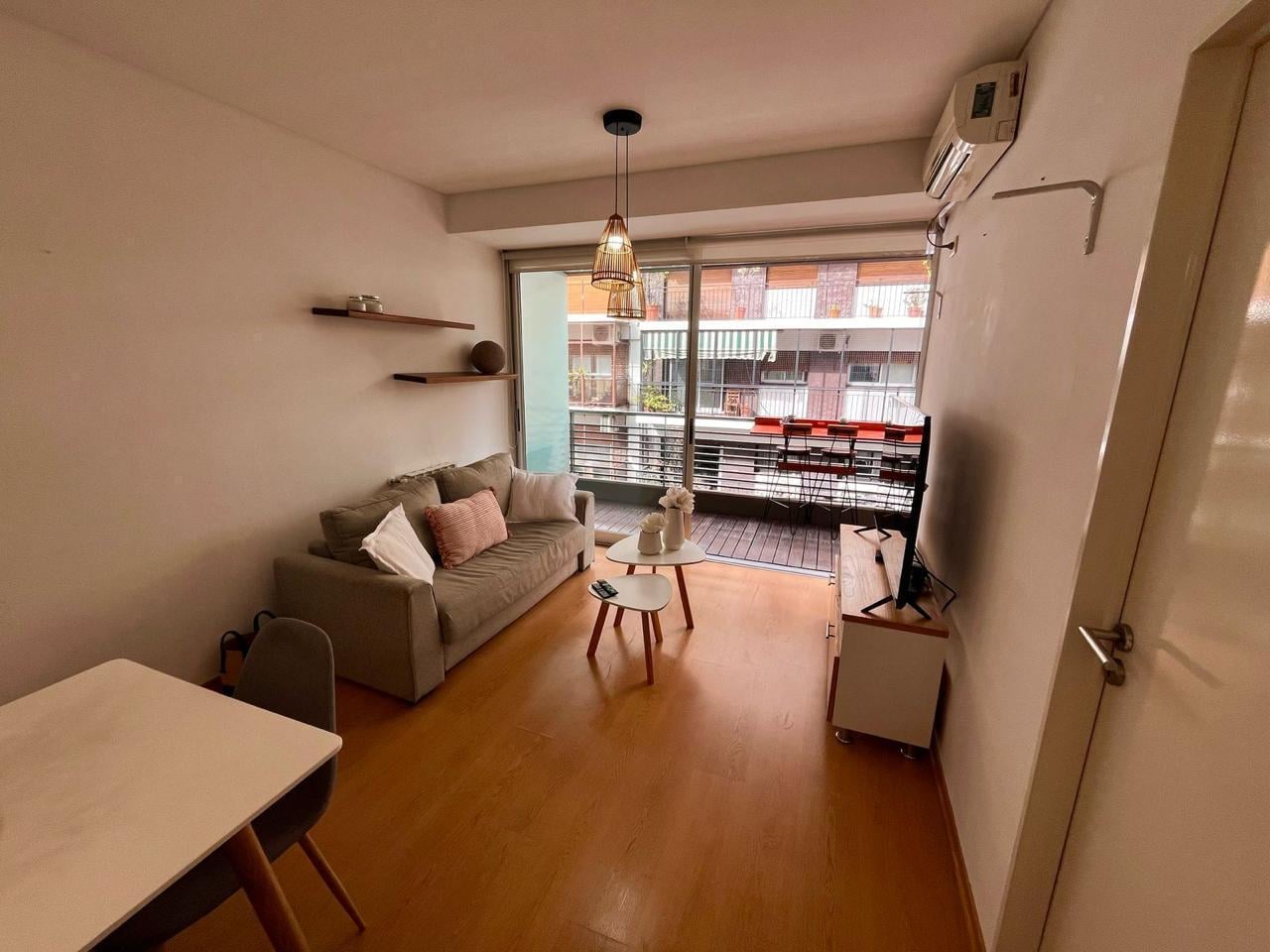 Foto de Departamento de 2 ambientes amoblado c/ cochera, imagen 3