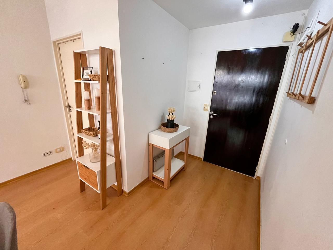 Foto de Departamento de 2 ambientes amoblado c/ cochera, imagen 4