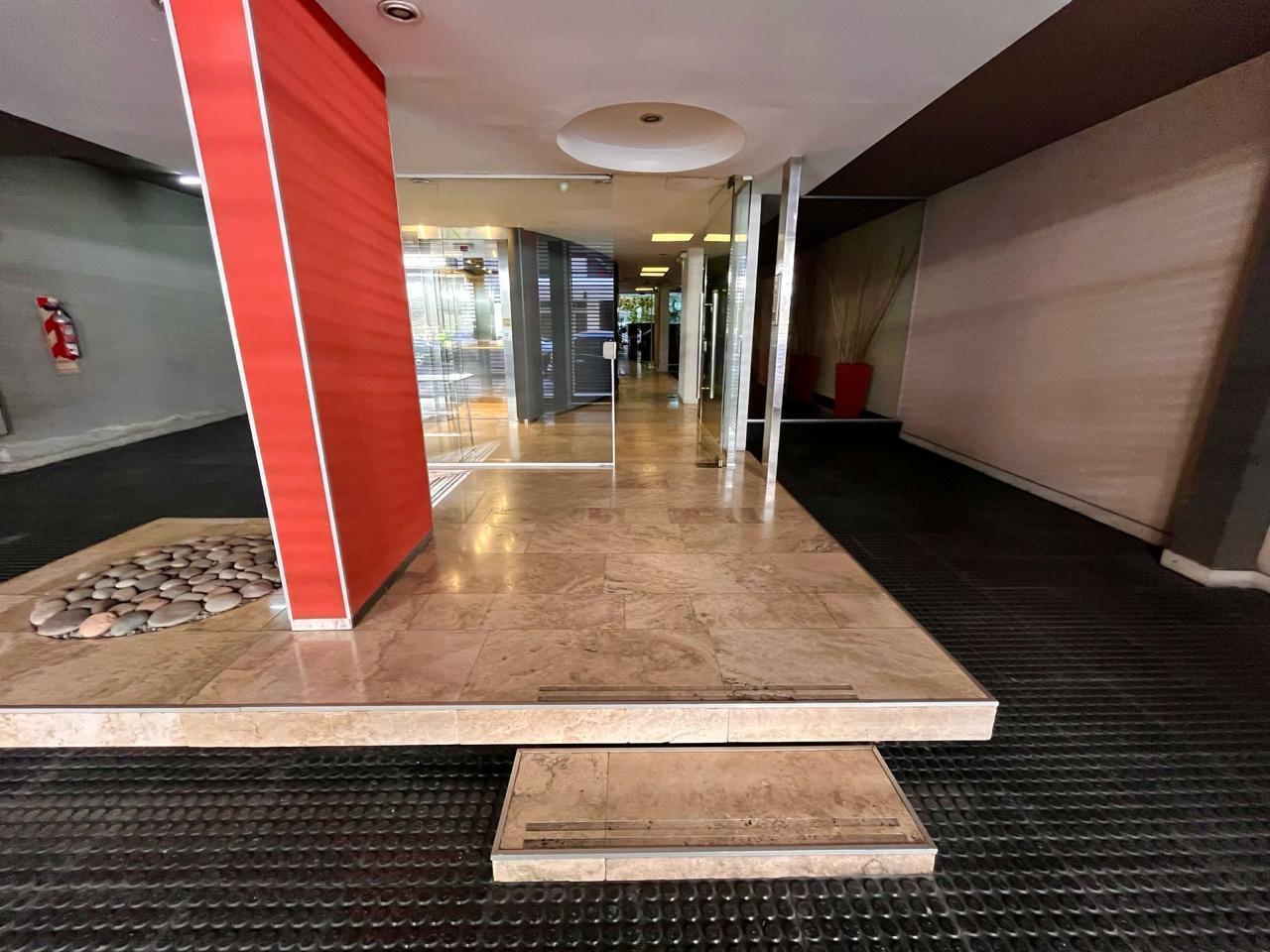 Foto de Departamento de 2 ambientes amoblado c/ cochera, imagen 1