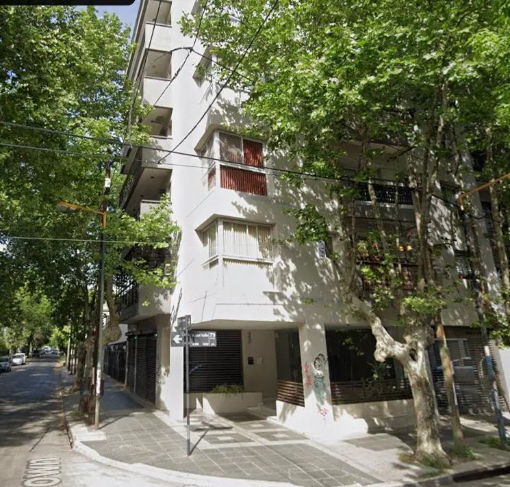 Luminoso con balcón aterrazado - A 3 cuadras de la Est. Villa Ballester 1
