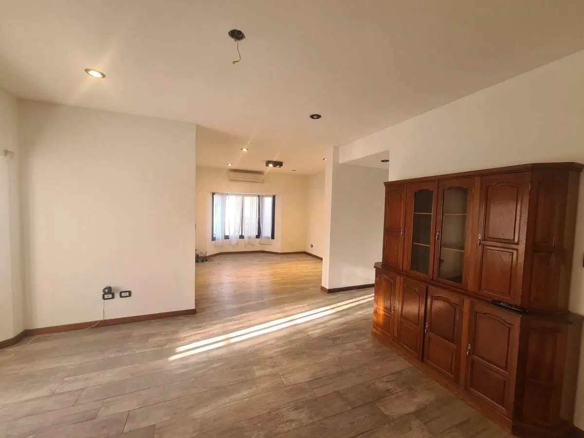 Chalet en alquiler en Martinez 4