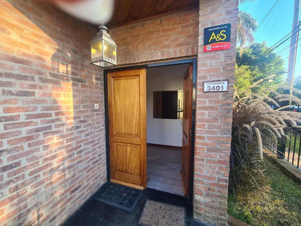 Chalet en alquiler en Martinez 8