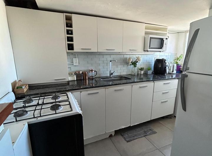 VENTA - DOS DORMITORIOS C  BALCON COCHERA  ESCRITURA - NUEVA CORDOBA 2