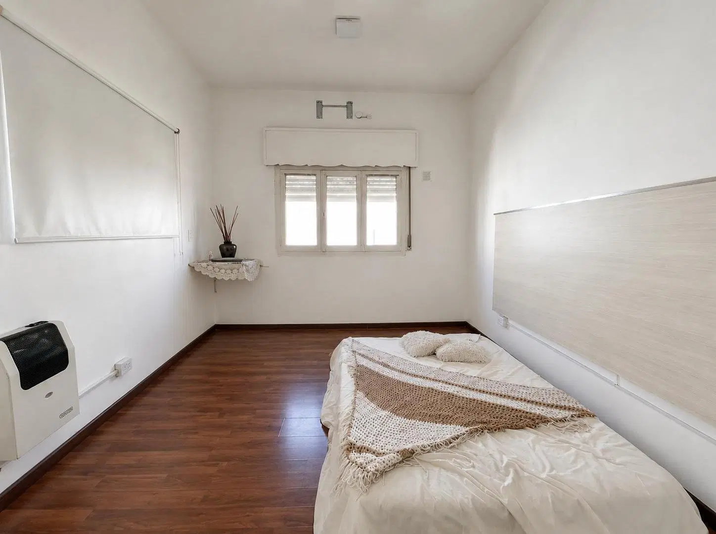 oportunidad comercial en alta cordoba - planta alta con tres dormitorios tres baños 5