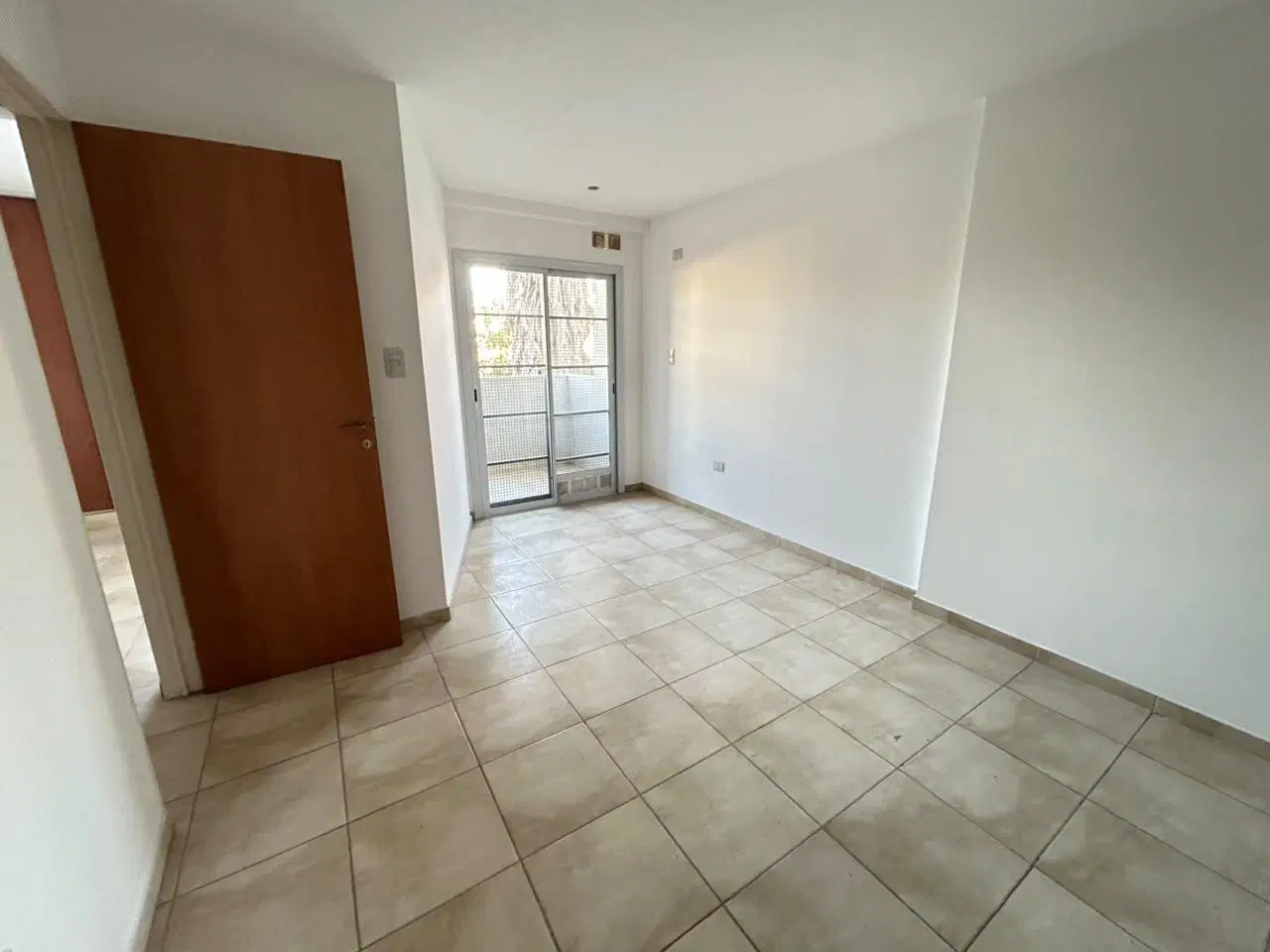 EN ALQUILER DEPARTAMENTO EN B PROVIDENCIA - UN DORMITORIO CON BALCON 2