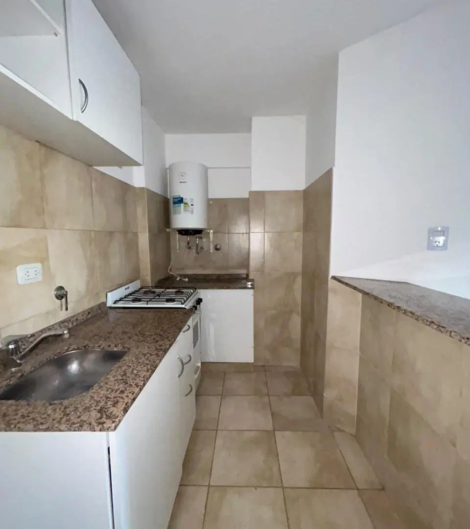 EN ALQUILER DEPARTAMENTO EN B PROVIDENCIA - UN DORMITORIO CON BALCON 1