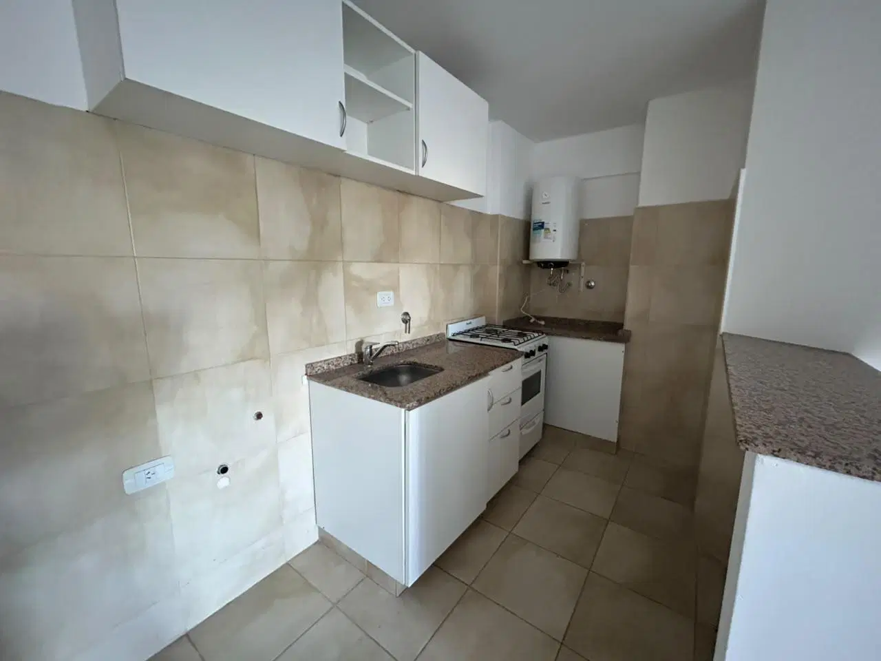 EN ALQUILER DEPARTAMENTO EN B PROVIDENCIA - UN DORMITORIO CON BALCON 5