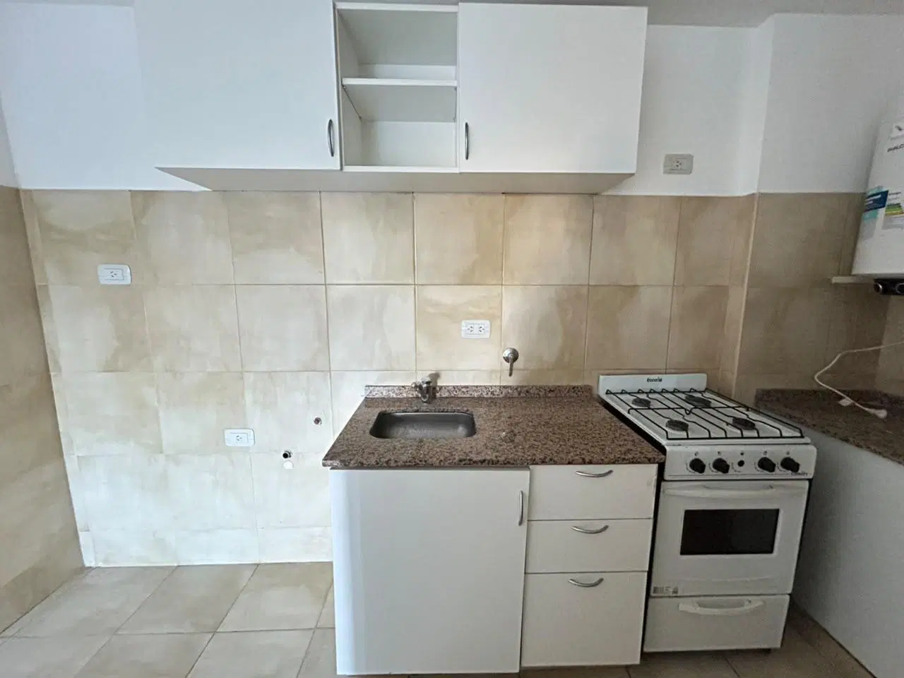 EN ALQUILER DEPARTAMENTO EN B PROVIDENCIA - UN DORMITORIO CON BALCON 4