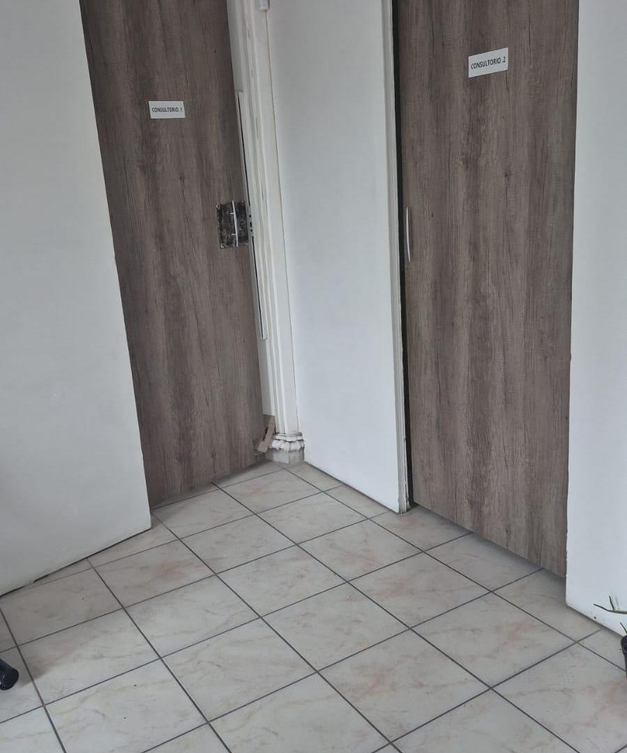 Foto de LOCAL COMERCIAL EN ALQUILER, imagen 1