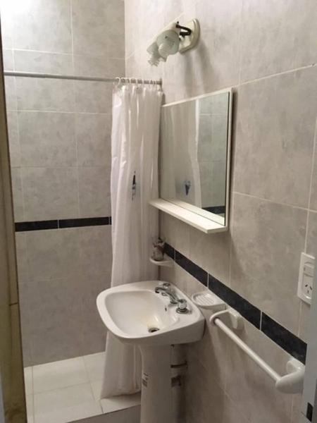 Foto de Venta. 2 Dormitorios/Cochera/Patio, imagen 4