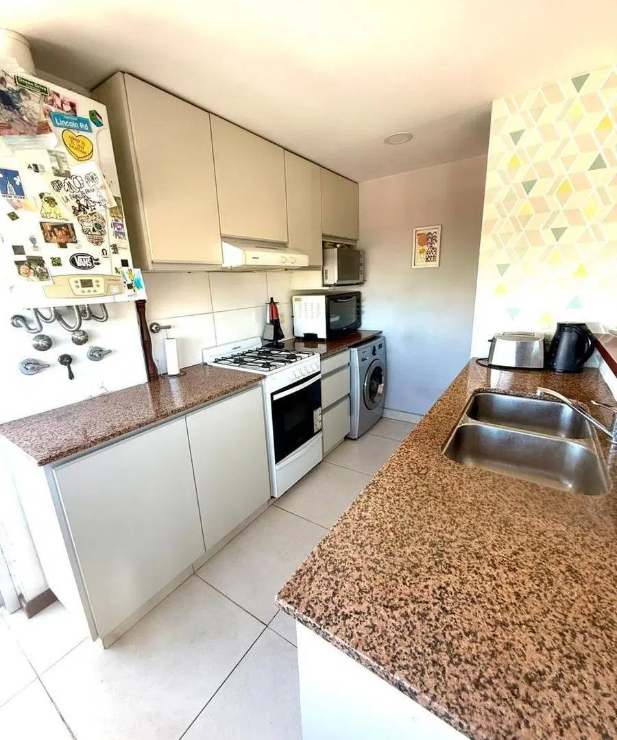 Departamento en Abasto 4
