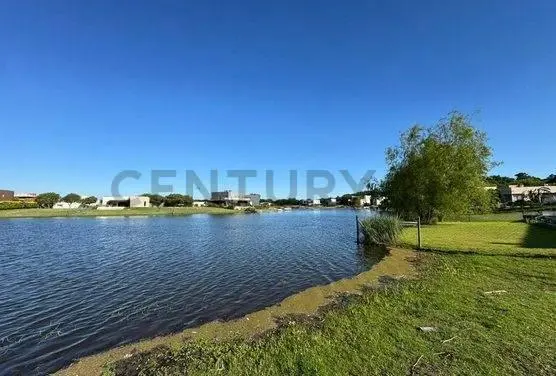 LOTE EN VENTA EL CAZAL ESCOBAR 4