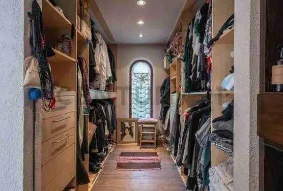Venta Casa en San Isidro 3